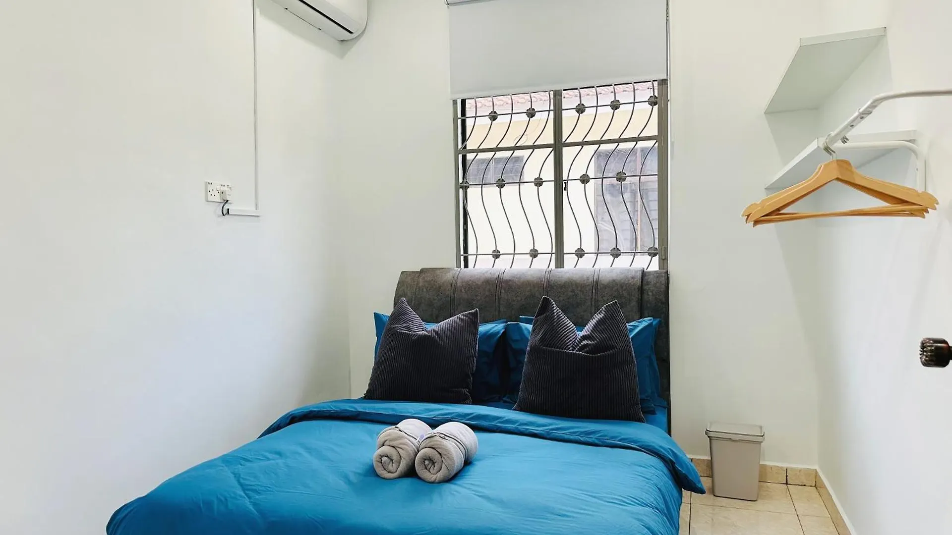 Holiday home 11Pax Bm大山脚 Singlestorey Semi-D Alma 5Minute Aeon Kampong Jawi Sempit